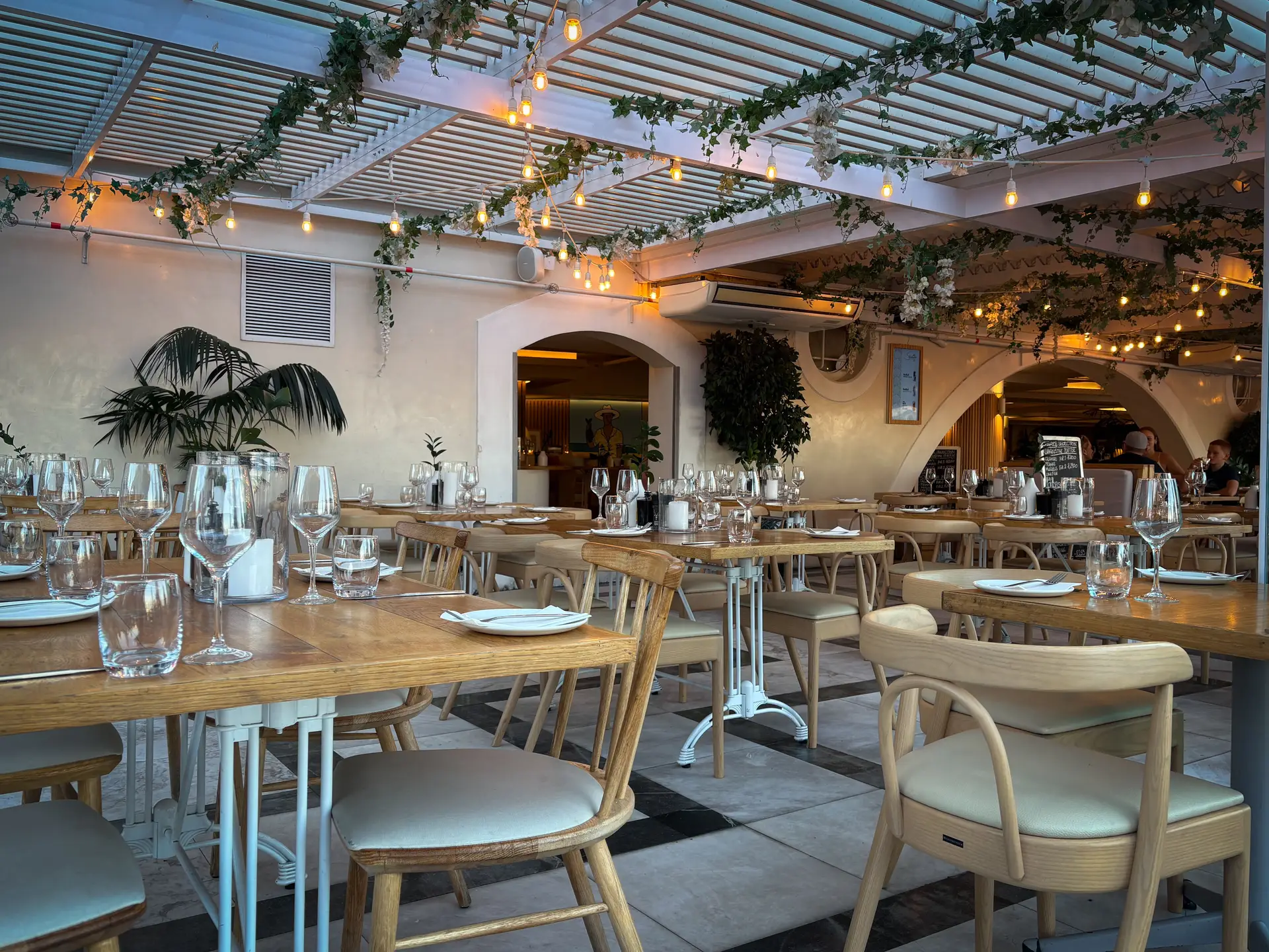 Elegant dining room atmosphere