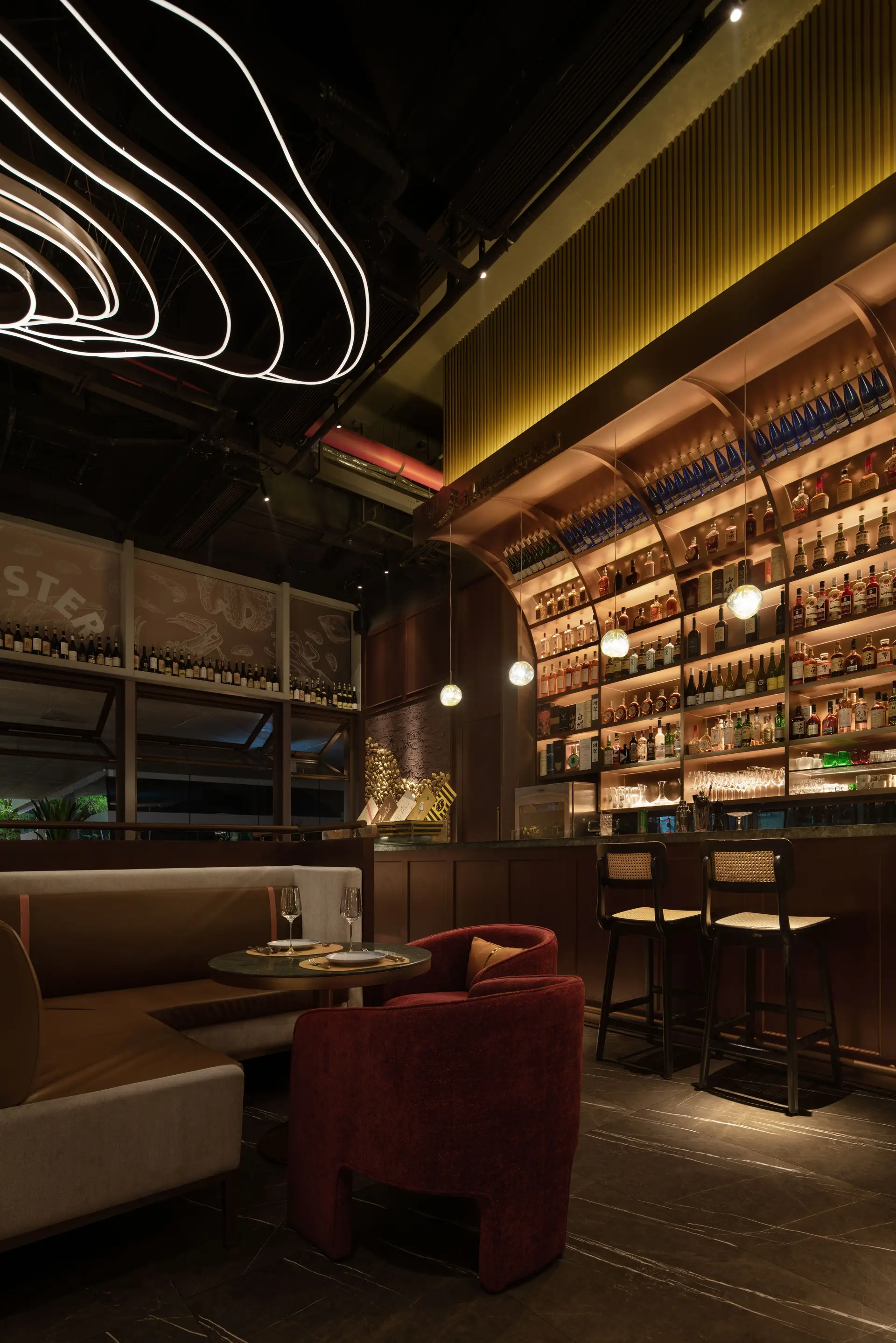 Main dining room with open seating
