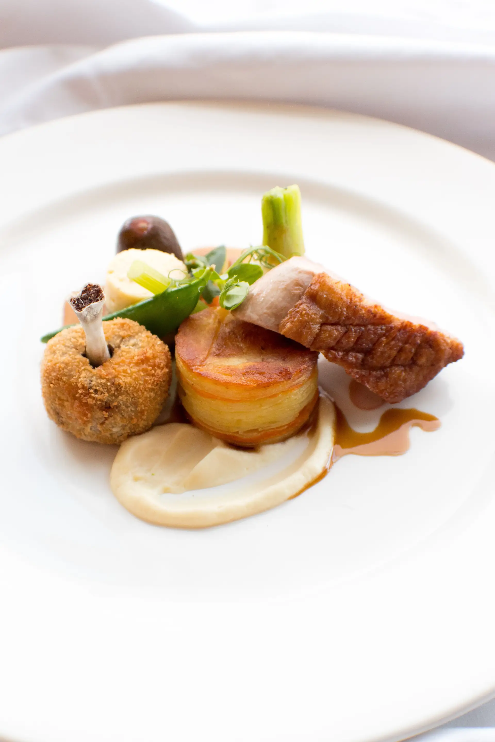 Exquisite mains